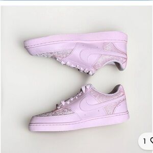 NWOT/ no box Nike Court Borough 2 Low White Pink lace Pink Low-Top Sneakers